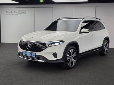 2025 Mercedes-BENZ EQB 照片 1