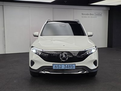 2025 Mercedes-BENZ EQB 照片 2