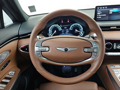2022 Genesis GV70 thumbnail 19