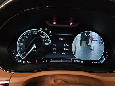 2022 Genesis GV70 thumbnail 11