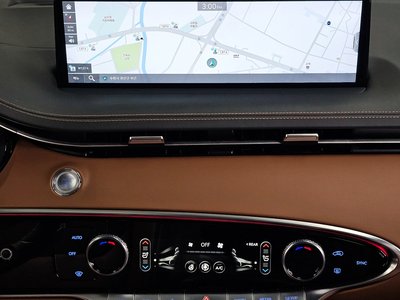 2022 Genesis GV70 thumbnail 20