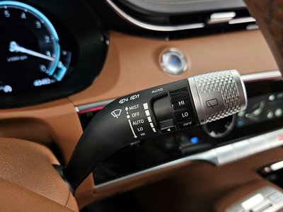 2022 Genesis GV70 thumbnail 29
