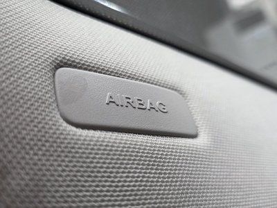 2024 Mercedes-BENZ GLE — миниатюра 38