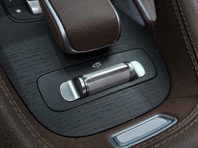 2024 Mercedes-BENZ GLE — миниатюра 18