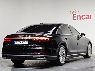 AUDI A8 - 2
