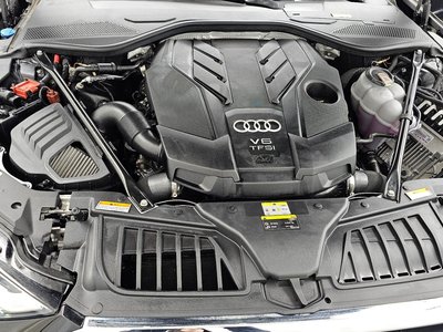 AUDI A8 - 7