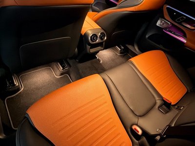 MERCEDES-BENZ GLC - 5