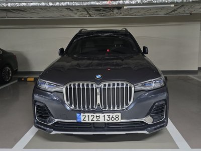 2022 BMW X7 — фото 1