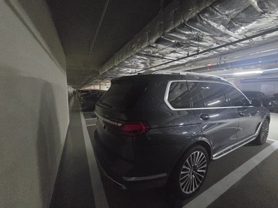 2022 BMW X7 — фото 6