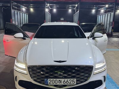 GENESIS G80 (RG3) - 1