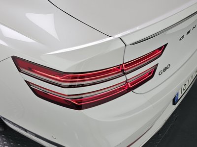 GENESIS G80 (RG3) - 10