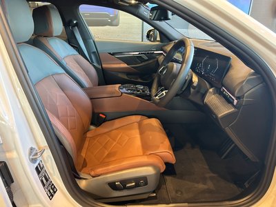 BMW 5 SERIES TOURING - 10