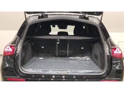 MERCEDES-BENZ E-CLASS - 9