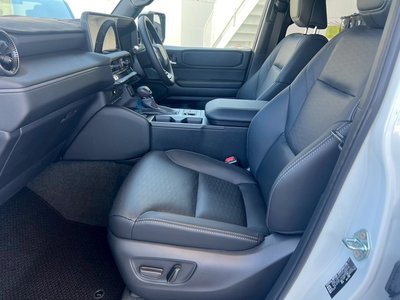 2026 Toyota LAND CRUISER 250 — фото 10