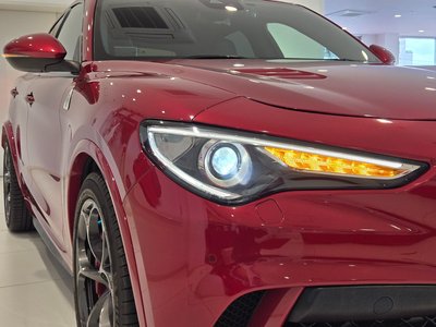 2019 ALFA Romeo STELVIO photo 10