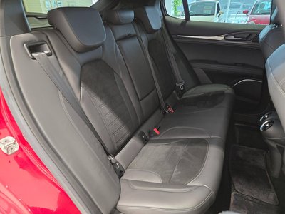 2019 ALFA Romeo STELVIO 缩略图 20