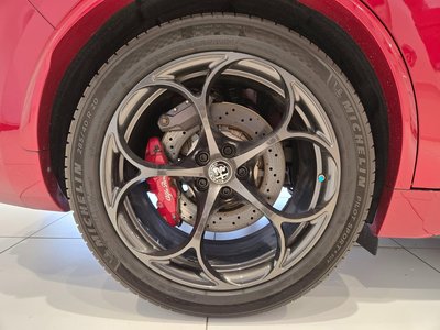 2019 ALFA Romeo STELVIO 缩略图 46