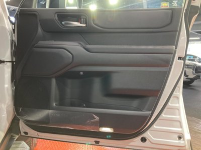 2025 Toyota LAND CRUISER 250 缩略图 43