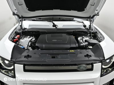 LAND ROVER DEFENDER - 7