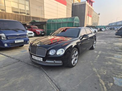 BENTLEY FLYING SPUR - 4