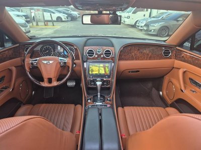 BENTLEY FLYING SPUR - 8