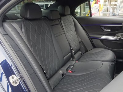 MERCEDES-BENZ E-CLASS - 9