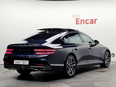 GENESIS G80 (RG3) - 3
