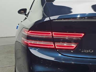 GENESIS G80 (RG3) - 10