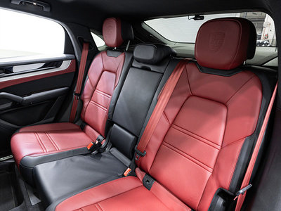صورة مصغرة 17 لـ 2023 Porsche CAYENNE