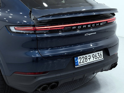 صورة مصغرة 12 لـ 2023 Porsche CAYENNE