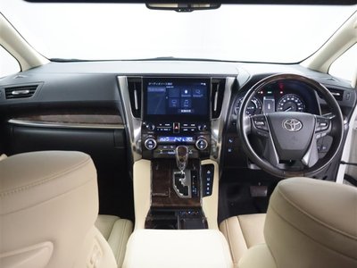 TOYOTA ALPHARD - 5