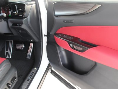 2024 Lexus NX 缩略图 12