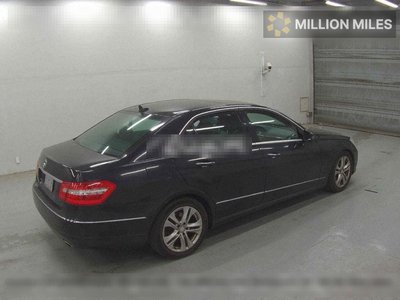 MERCEDES-BENZ E-CLASS - 5