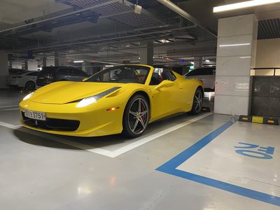 2013 Ferrari 458 照片 1