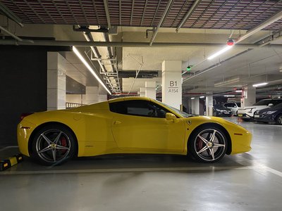 2013 Ferrari 458 照片 7