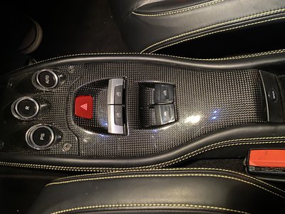 2013 Ferrari 458 照片 10