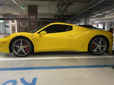 2013 Ferrari 458 照片 5