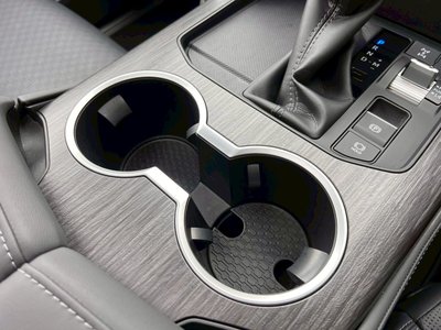 صورة مصغرة 56 لـ 2022 Toyota LAND CRUISER 300