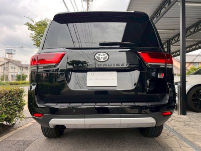 صورة مصغرة 25 لـ 2022 Toyota LAND CRUISER 300