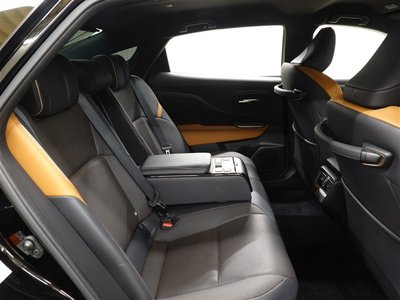 2023 Toyota CROWN CROSSOVER 照片 9