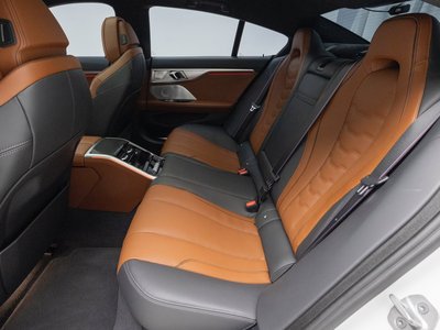 2025 BMW 8 SERIES — миниатюра 20