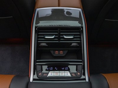 2025 BMW 8 SERIES — миниатюра 19