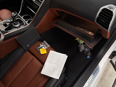 BMW 8 SERIES - 7