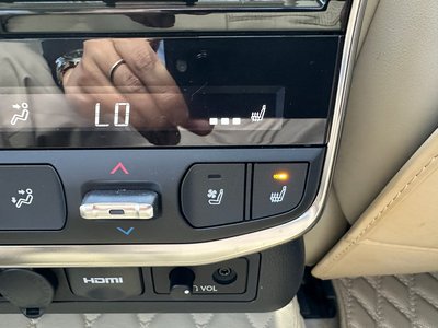 2023 Toyota LAND CRUISER 300 缩略图 28