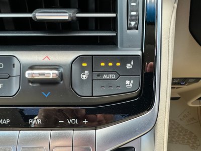 2023 Toyota LAND CRUISER 300 缩略图 27