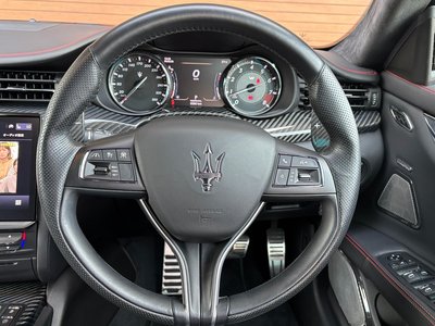 صورة مصغرة 40 لـ 2022 Maserati QUATTROPORTE
