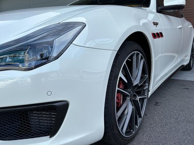 صورة 9 لـ 2022 Maserati QUATTROPORTE