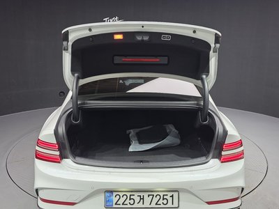 صورة مصغرة 32 لـ 2024 Genesis G80 (RG3)