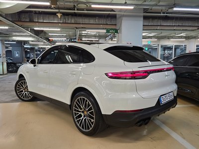 PORSCHE CAYENNE - 10