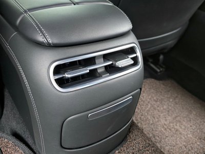 2022 Genesis G90 (RS4) — миниатюра 34